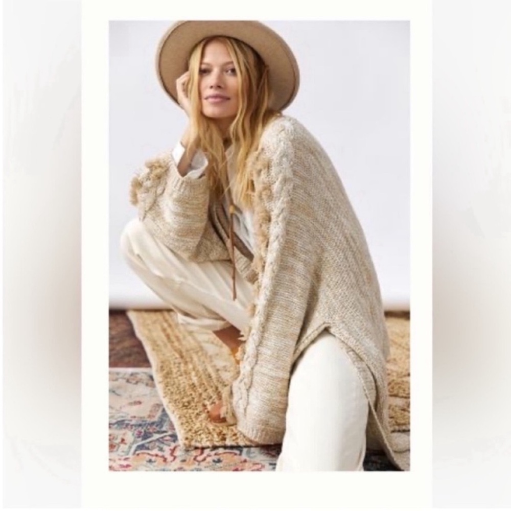 Anthropologie cardigan. beige braided-sleeve cardigan. One size. NWT